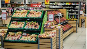 rak berisi buah retail