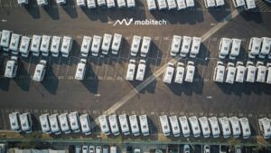 kumpulan mobil pengiriman logistik