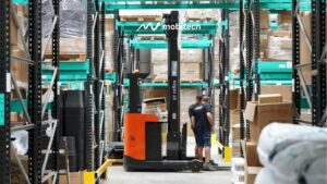 Sistem Supply Chain Dalam Gudang